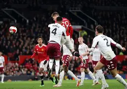 宝威体育-曼联主场获胜,继续保持不败战绩的原因